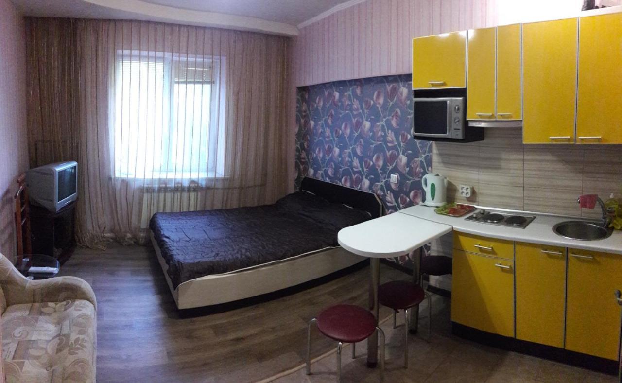 Apartment Derzhavinskaya Kharkiv Exterior photo